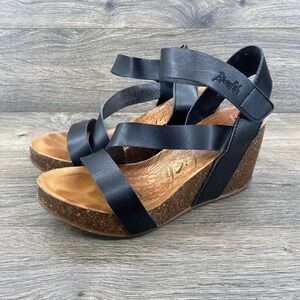 Malibu Blowfish Women's Wedge Sandals Size 8.5 Black Open Toe Heel